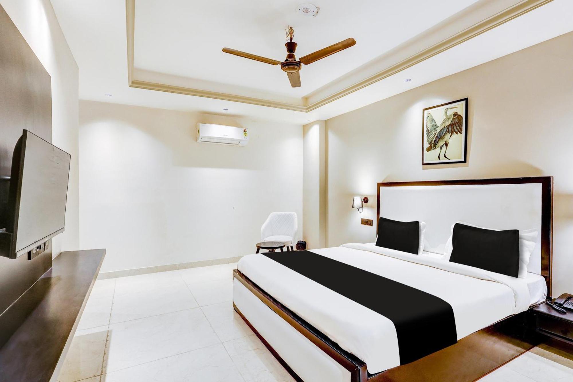 Hotel Super Townhouse Oak Udyog Vihar Gurgaon Zewnętrze zdjęcie